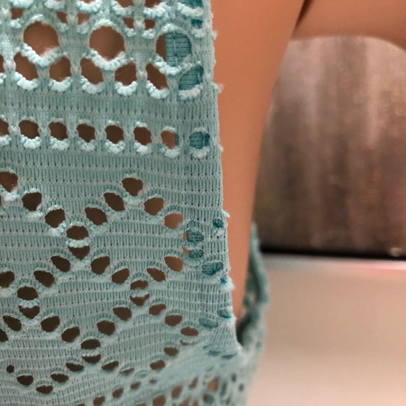 Guess Aqua Laser-Cut Tank Top - Picture 4 of 8